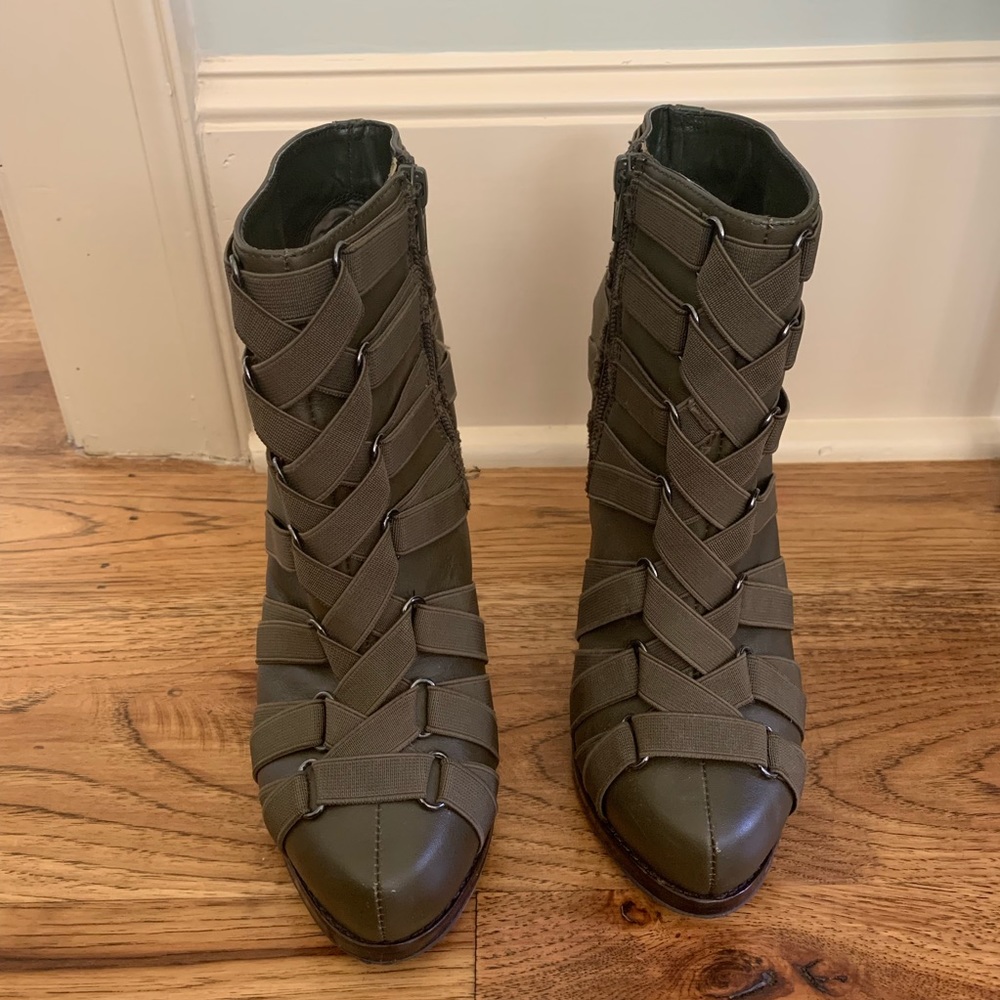 Steven by Steve Madden heeled boots